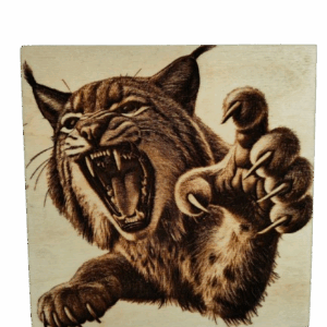 Dziki kot - pirografia wypalana w drewnie - drewniana dekoracja