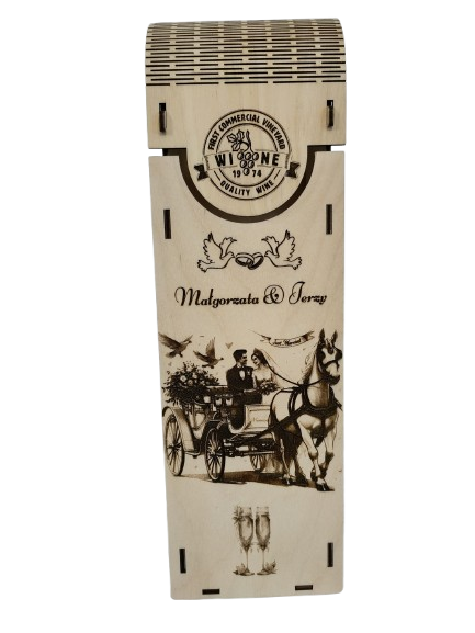 Ślubne Pudełko na alkohol - drewniana dekoracja - wypalane w drewnie