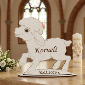 Drewniany Baranek Paschalny Pamiątka Komunijna – Personalizowana Figurka z Imieniem i Datą